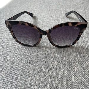 Quay Australia It’s My Way 125 sunglasses. New without tag.
